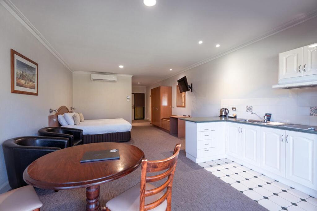 Mulwala Golf Club Resort 5*