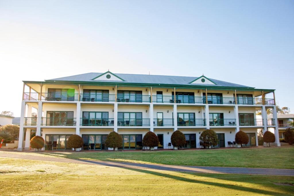 Mulwala Golf Club Yarrawonga