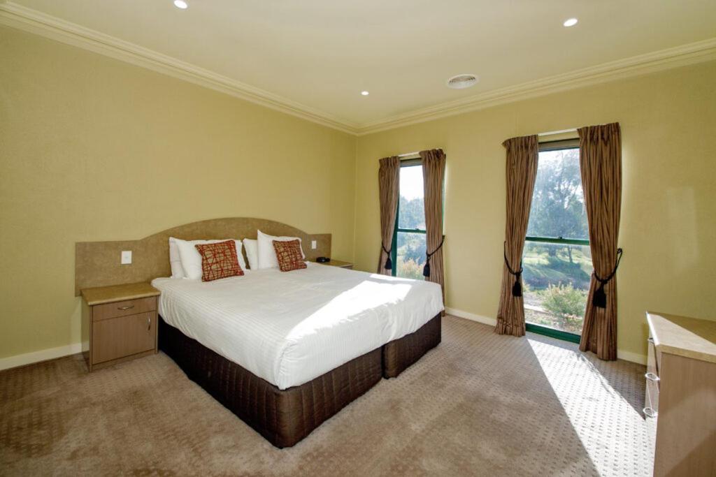 Resort Mulwala Golf Club Yarrawonga
