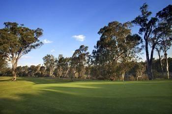 Mulwala Golf Club 5* Yarrawonga